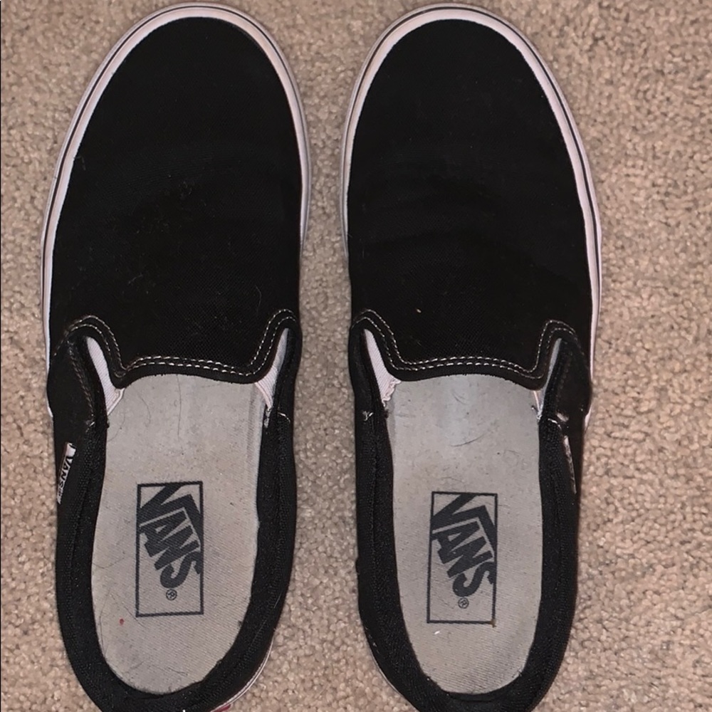 (women’s size 9) black slip on vans